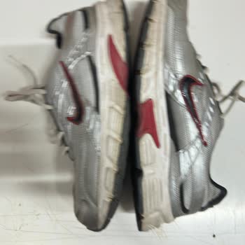 Garanti Kapsamındaki Nike Ayakkabımın Değişimi Reddedildi