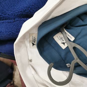 Yıkama Talimatına Uymama Rağmen Gömlek Ciddi Şekilde Küçüldü