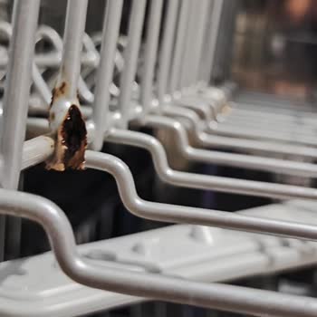 Bulaşık Makinesi Sepetlerinde Erken Paslanma Ve Kopma Sorunu: Ücretsiz Değişim Talebi