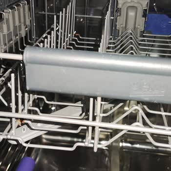 Bulaşık Makinesi Sepetlerinde Erken Paslanma Ve Kopma Sorunu: Ücretsiz Değişim Talebi