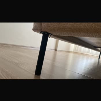 Aldığım Yatak Odası Takımı Kırık Ve Mağaza Çözüm Sunmuyor