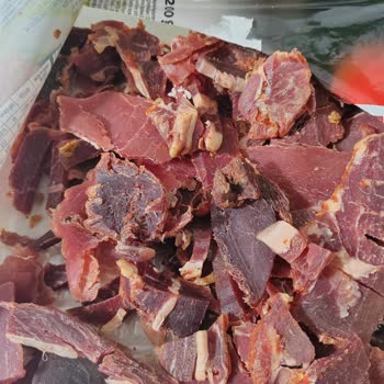 Pastırma Siparişim Kırıntı Et Ve Yağ Çıktı Kalite Beklentimi Karşılamadı