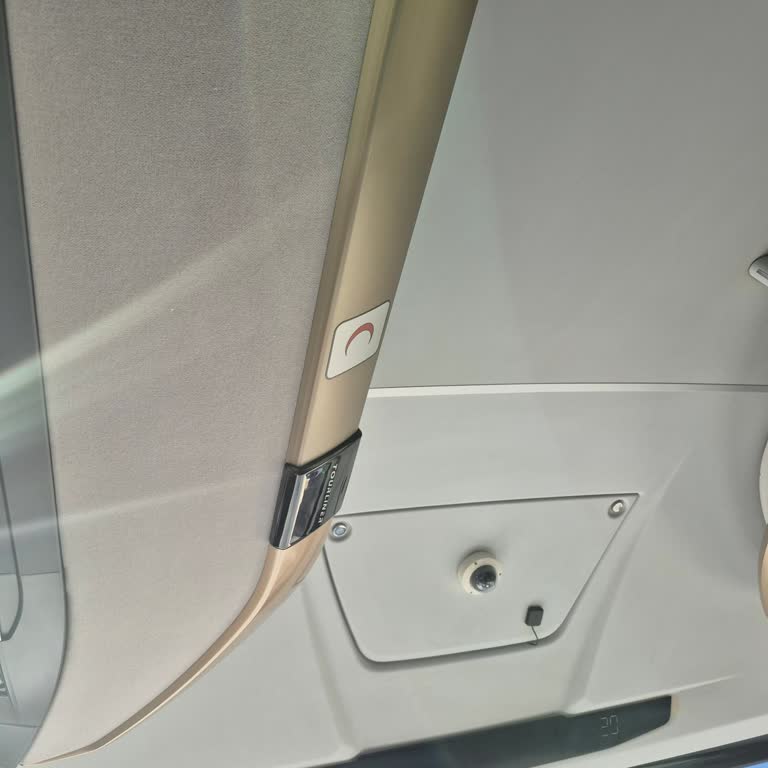 Soğukta Bekletilen Yolculara Bilgi Verilmedi Yolculukta Hizmet Eksikliği Yaşandı