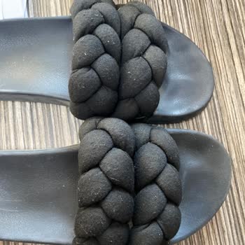 Aldığım Terlikte Açılma Sorunu Ve Mağazadan Destek Alamama