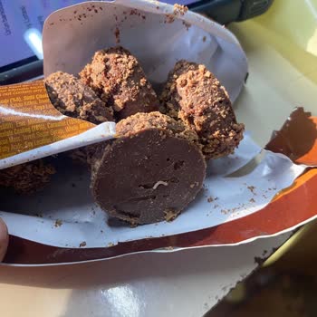 Ülker Albeni Çikolata İçinde Kurt Çıkması Ve Geri Dönüş Alınamaması