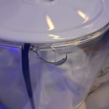 Kırık Gelen Ürün İçin İade Faturası Sorunu Yaşadım