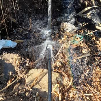 Bir Aydır Onarılmayan Su Patlağı Mağduriyeti