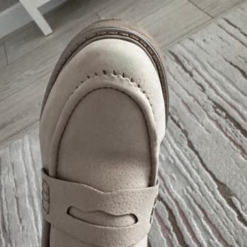 Kısa Sürede Hasar Gören Ayakkabı İçin İade Reddi Ve Mağduriyet