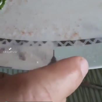 Karaca Tabağın Boyası Döküldü!
