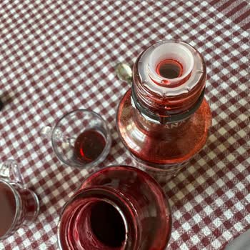 Kampanyalı Karadut Özünde Kusurlu Şişe Sorunu Ve Değişim Talebi