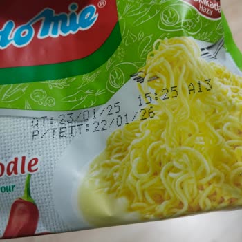 İndomie Noodle İçinden Kurt Çıkması: Sağlık Ve Hijyen Skandalı