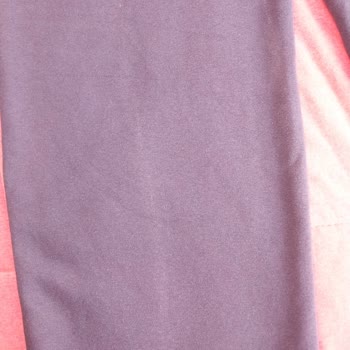 Yeni Alınan Eşofman Altının İlk Yıkamada Renginin Solması