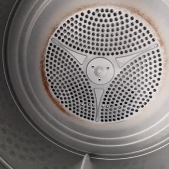 Garanti Kapsamında Kurutma Makinesi Kazanında Paslanma Ve Servis Ücret Talebi