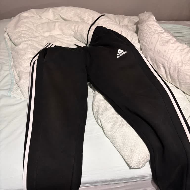 Adidas Eşofman Altı Soldu İade Süreci Uzadı Müşteri Hizmetleri Yardımcı Olmadı