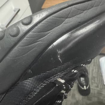 Ayakkabıma Yapılmayan Bakım İçin Ücret İadesi Talebim Var