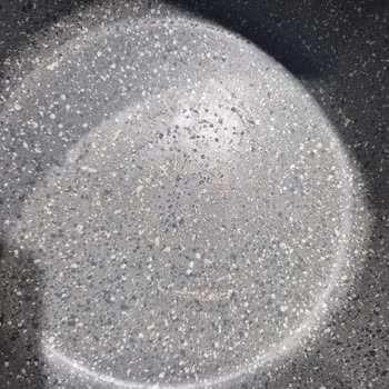 Karaca Bio Granit Tencerede Kısa Sürede Ciddi Soyulma Ve Mağaza İlgisizliği