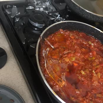 Schafer Tencere Seti Cam Kapağı Kendi Kendine Kırıldı, Müşteri Hizmetleri Yetersiz