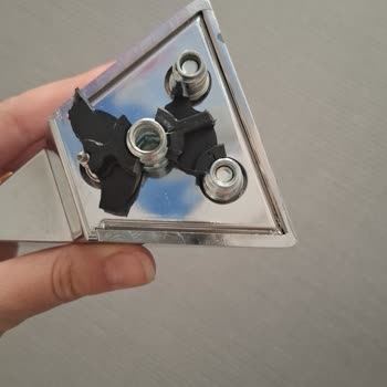 Garanti Kapsamındaki Kırık Baza İçin Ücret Talep Edilmesi