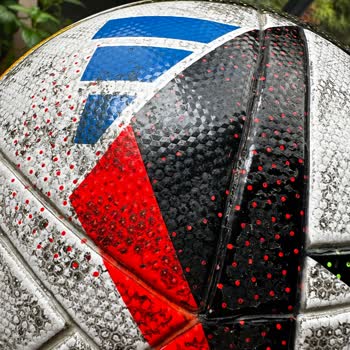 Adidas Euro 2024 Futbol Topunda İlk Kullanımda Yamulma Ve Dikiş Açılması