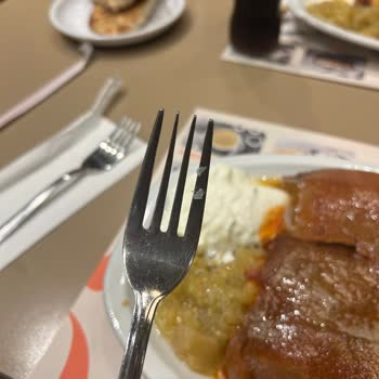 Hijyen Eksikliği Ve İlgisiz Personel Güvenimi Sarstı