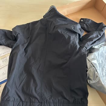 Sipariş Ettiğim Mont Yerine Farklı Ürün Gönderildi Mağdur Oldum