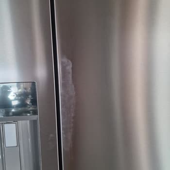 Garanti Kapsamındaki Buzdolabımda Kapak Soyulması Ve Servis İlgisizliği