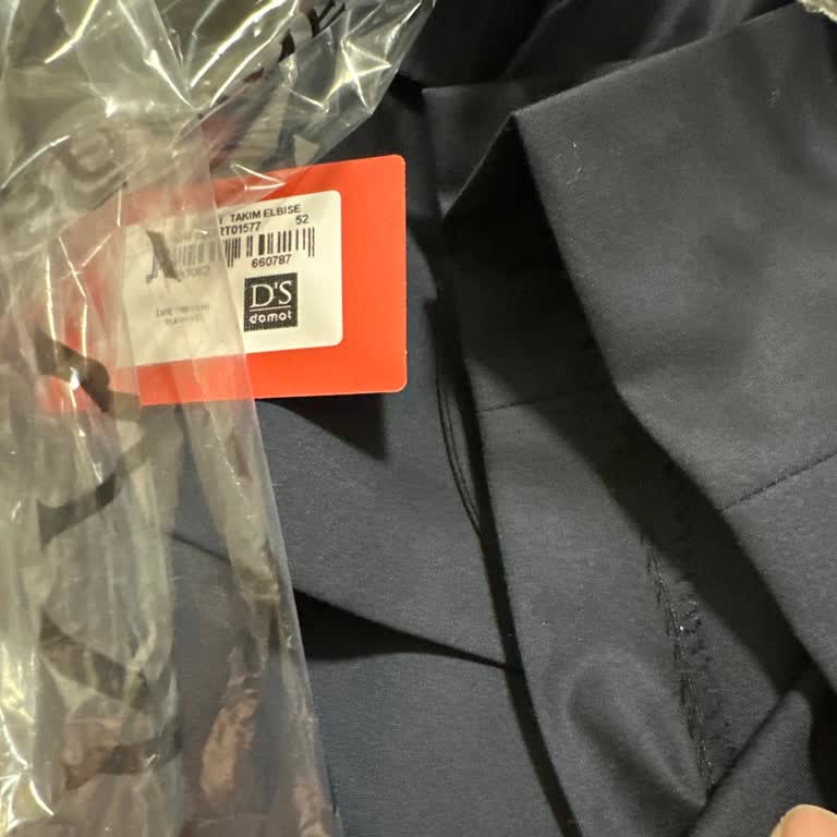 Kullanılmış Takım Elbise Gönderildi, İade Süreci Mağduriyet Yarattı