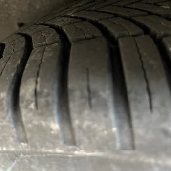 20 Bin Kmde Aşınan Lastikler İçin Garanti Mağduriyeti