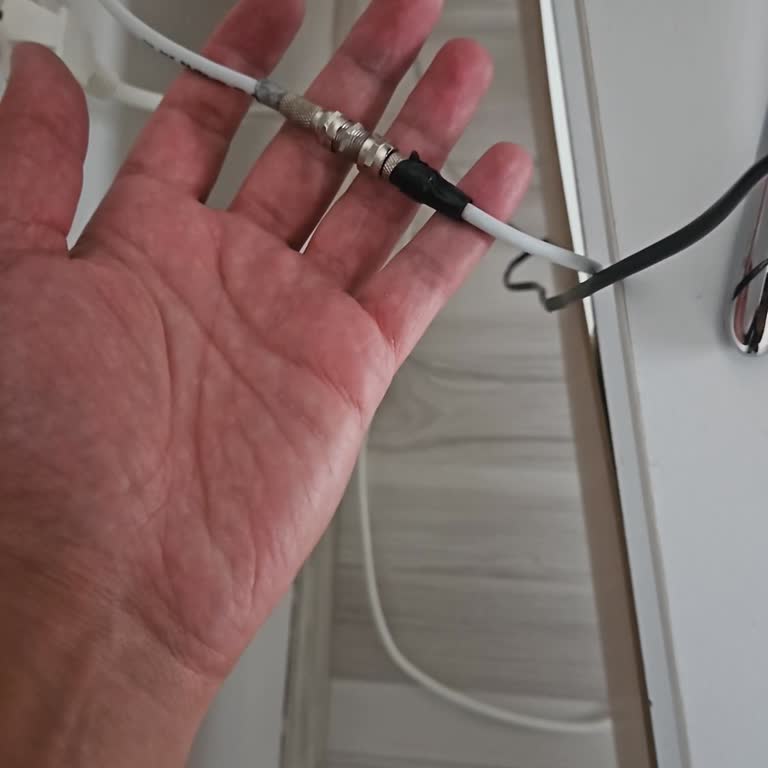 Kurulum Hatası Nedeniyle Televizyonum Tamamen İşlevsiz Kaldı