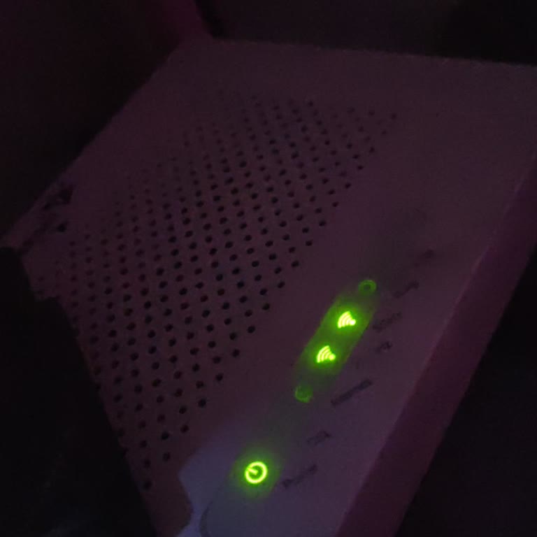 Adana Yüreğirde Günlerdir Süren İnternet Kesintisi Mağduriyeti