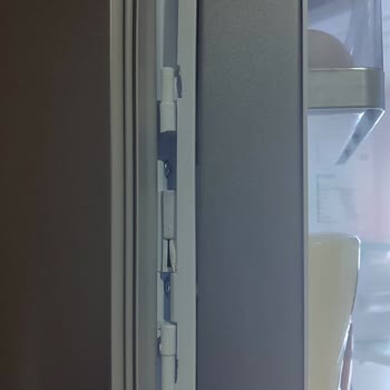 Garanti Kapsamındaki Buzdolabımda Sürekli Sorunlar Ve Servis İlgisizliği