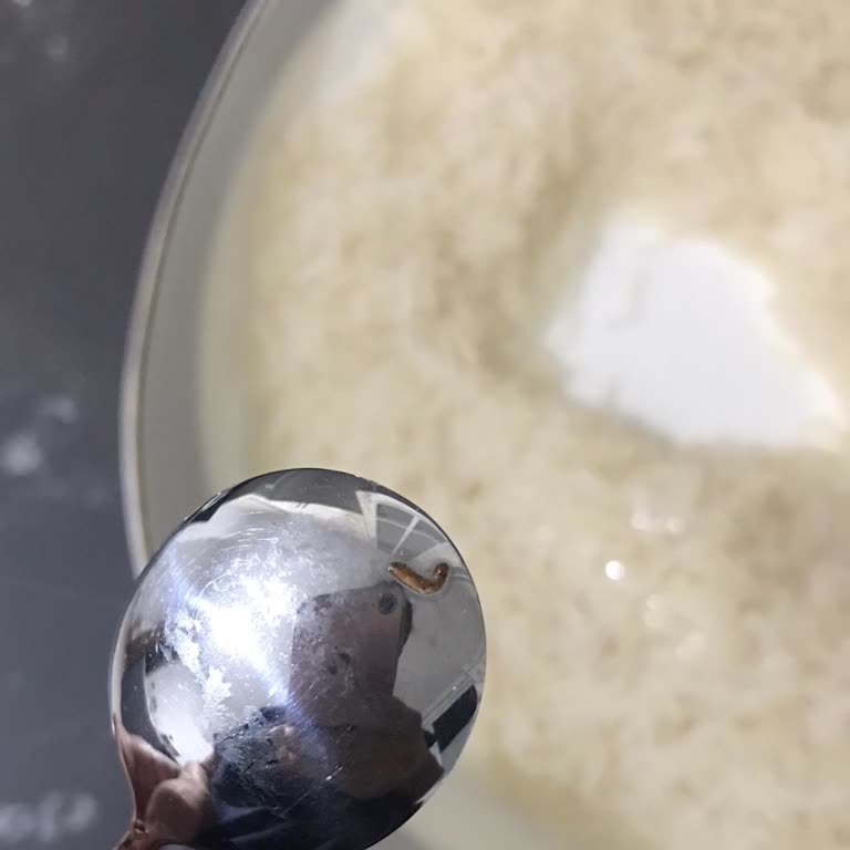 Aldığım Pirinçten Kurt Çıkması Ve Müşteri Hizmetlerine Ulaşamama Sorunu