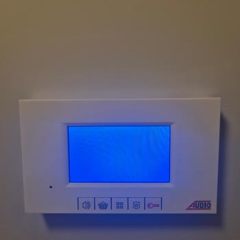 Diyafon Cihazımda Mavi Ekran Hatası Ve Müşteri Hizmetlerinden Yanıt Alamıyorum