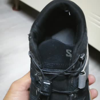 Kısa Sürede Yıpranan Ayakkabı Ve Müşteri Hizmetlerinden Yanıt Alamama Mağduriyeti