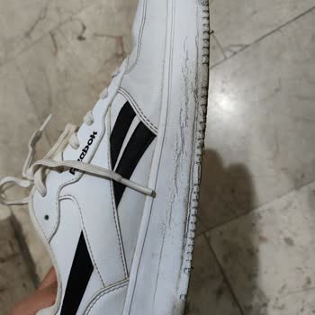 Kısa Sürede Deforme Olan Sneaker Ve Reddedilen Talep