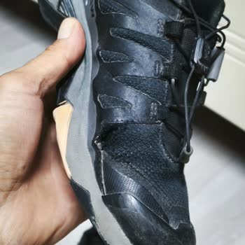 Satın Aldığım Salomon Ayakkabının Kısa Sürede Yırtılması Ve Garanti Sürecinde Destek Alamamam