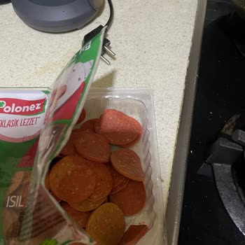 Kapalı Ambalajda Bozuk Çıkan Polonez Hindi Sucuk Ve İade Sorunu