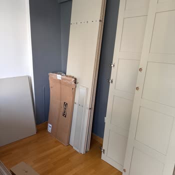 IKEA Pax Wardrobe Arrived Damaged — No Follow-Up After Assembly Report