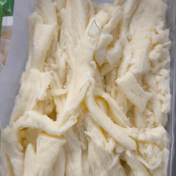 Aldığım Eritme Peynirden Cam Parçası Çıktı, Sağlığım Tehlikeye Girdi