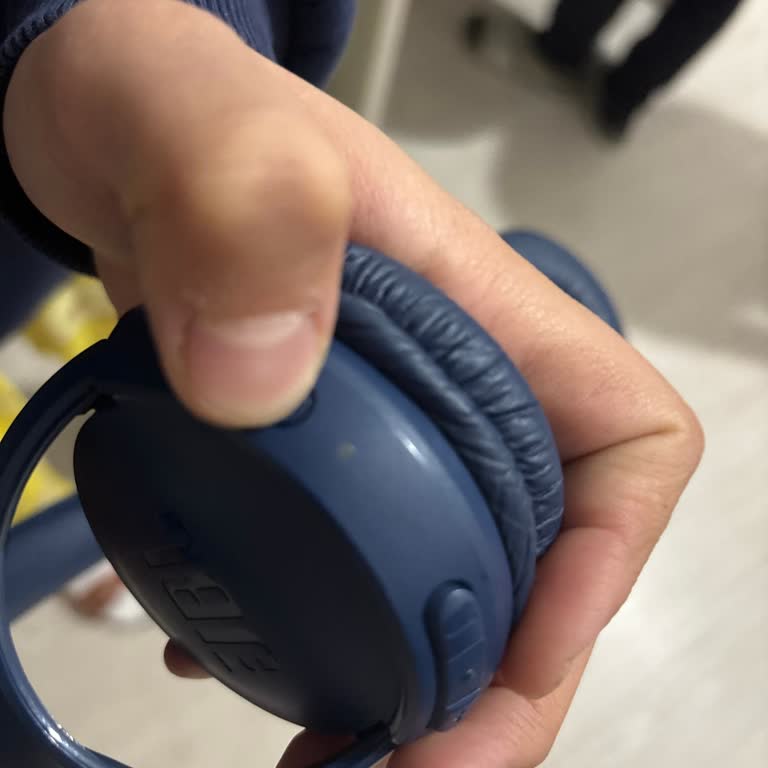 JBL 520bt Kulaklığım Şarj Olmuyor Ve Açılmıyor