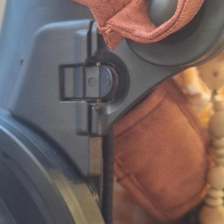 Garanti Süresi Devam Eden Bebek Arabasında Parça Kırılması Ve Ücret Talebi