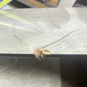 Kırık Teslim Edilen Masa İçin İade Talebim Reddedildi, Mağaza Ve Müşteri Hizmetleri İlgisiz