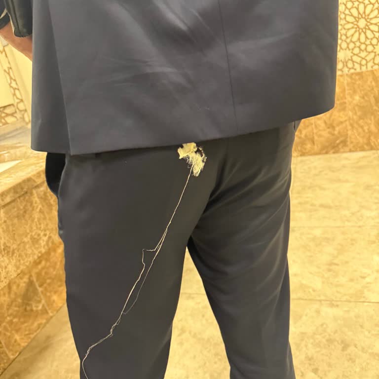 Uçak Koltuğundaki Sakız Nedeniyle Takım Elbisem Zarar Gördü, Mağduriyetim Giderilmiyor