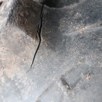 Kronik Lastik Yarılması: Deutz Fahr Traktörümde Kısa Sürede Büyük Sorun