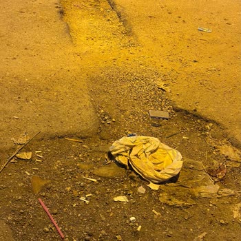 Mahalledeki Çukurların Onarımı İçin Acil Çözüm Talebi