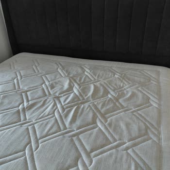 Kerman Mobilya Garanti Süresindeki Yatak Sorunları Ücretli Çözülmek İsteniyor