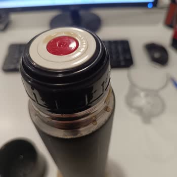 Termos Bardak Kapağından Sürekli Su Sızıyor Çözüm Yok