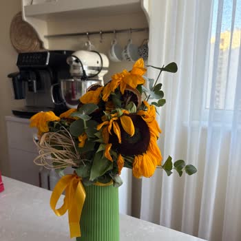 Solmuş Çiçek Teslimatı Ve Müşteri Hizmetlerine Ulaşılamıyor