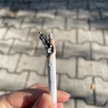 Aldığım Sigara Paketlerinde Sürekli Yabancı Madde Çıkıyor Tadı Bozuluyor