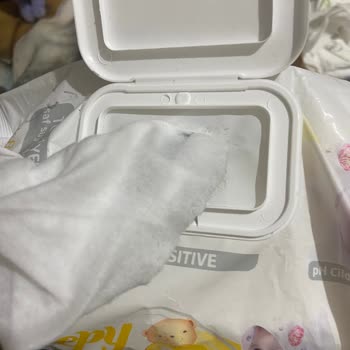 Bebek Islak Mendilinde Yabancı Cisimler Endişe Yarattı, Çözüm Bekliyorum